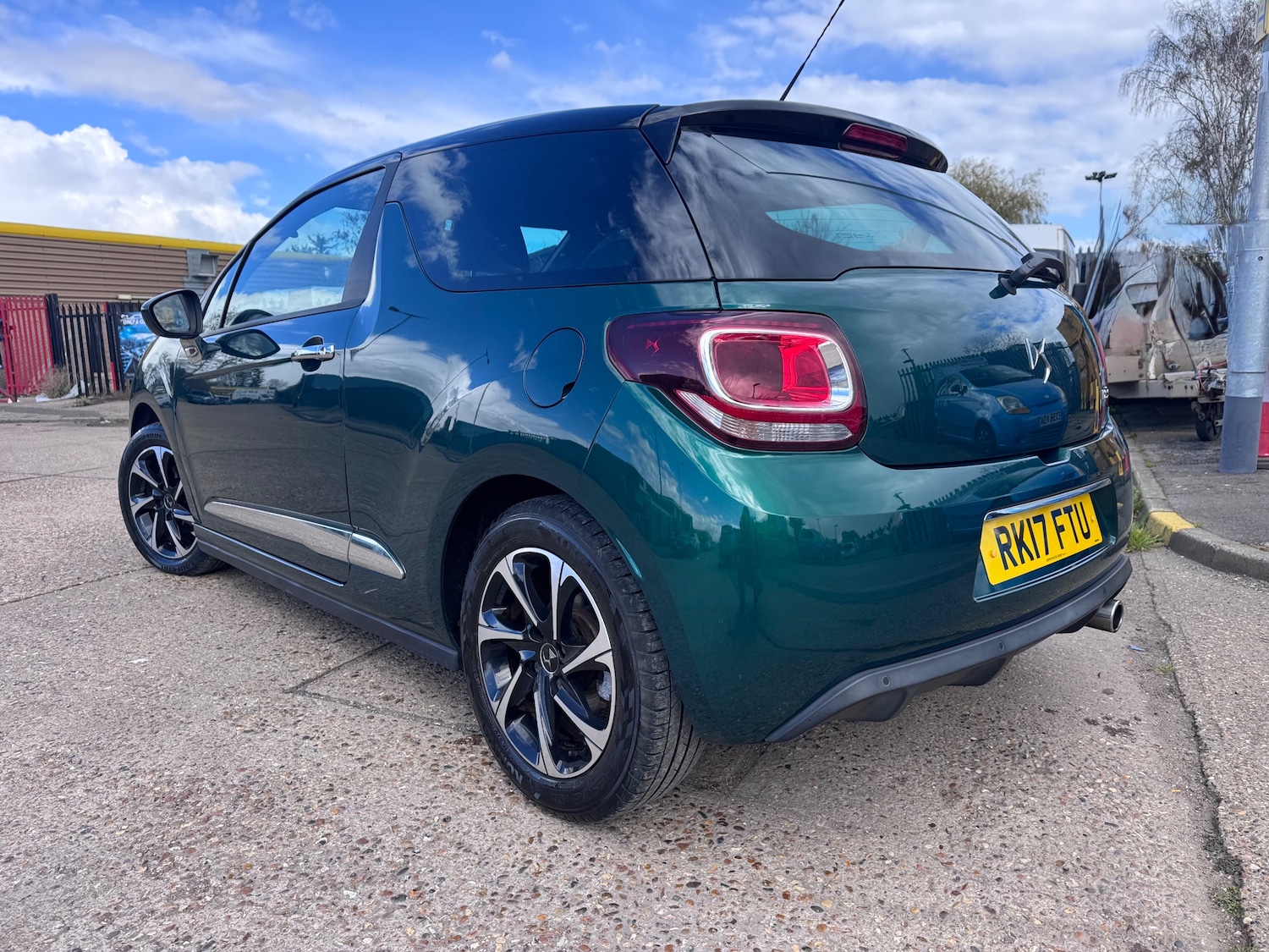 Used DS Automobiles DS 3 2017 for sale - 78022384: Photo 3