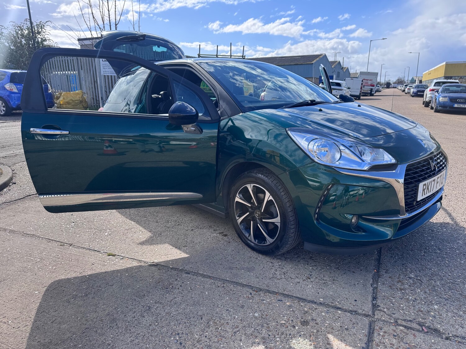 Used DS Automobiles DS 3 2017 for sale - 78022384: Photo 68