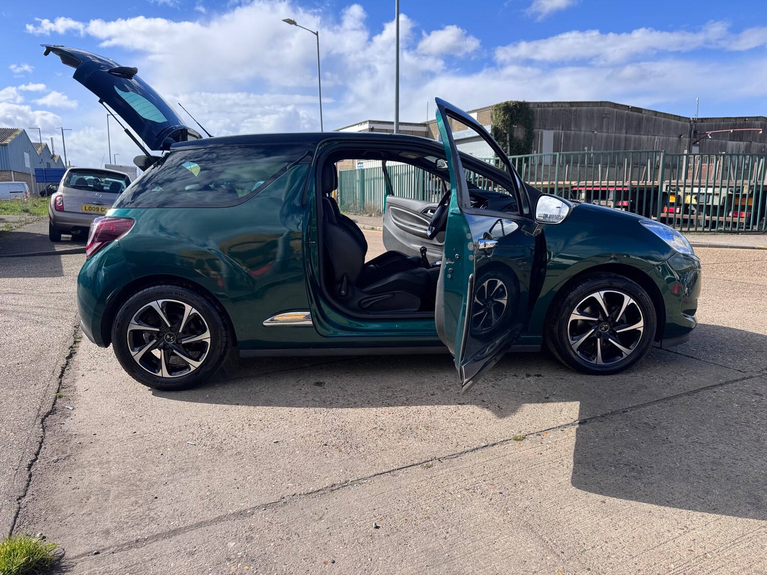 Used DS Automobiles DS 3 2017 for sale - 78022384: Photo 71