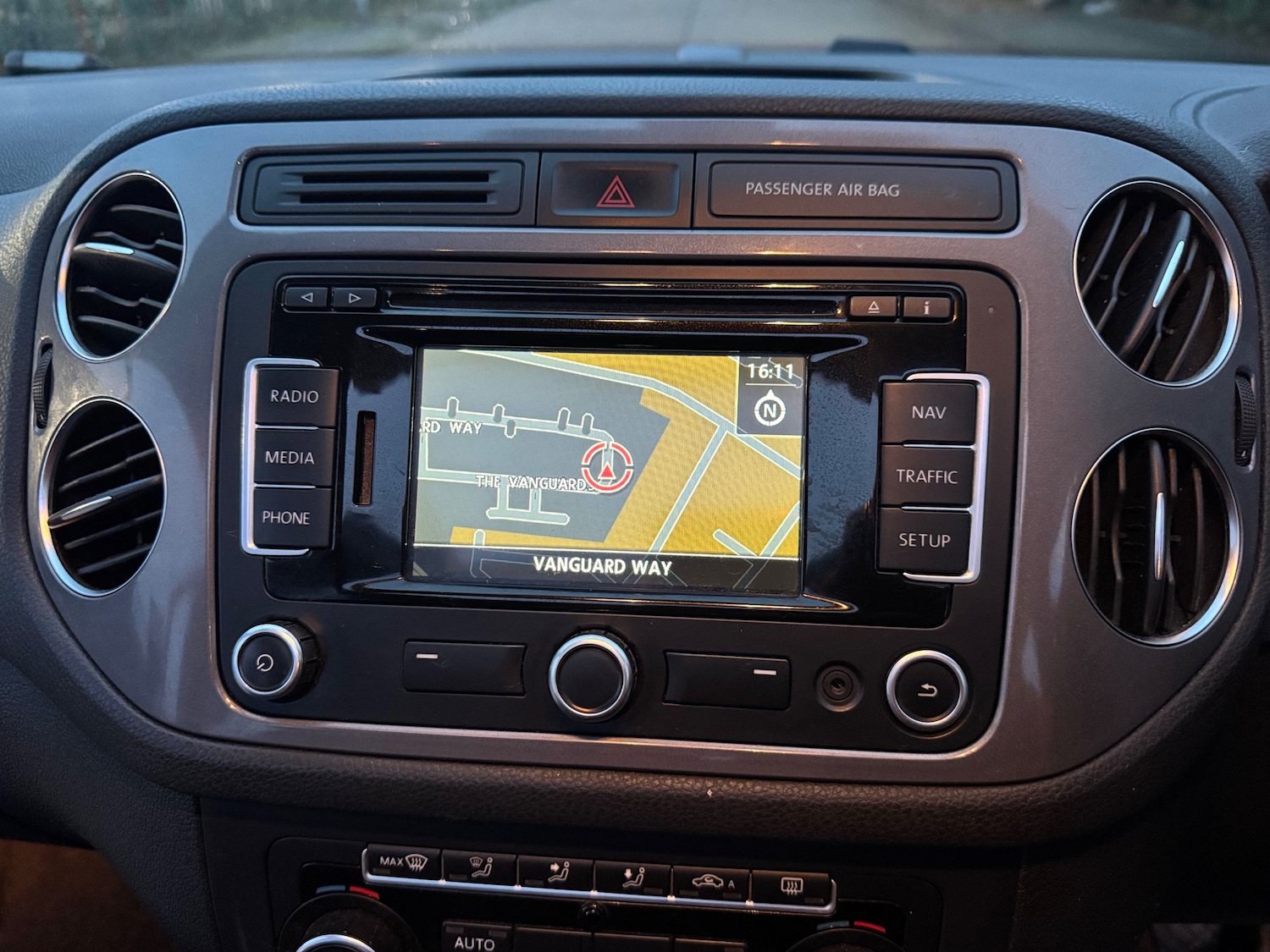 Used Volkswagen Tiguan 2014 for sale - 77006490: Photo 10