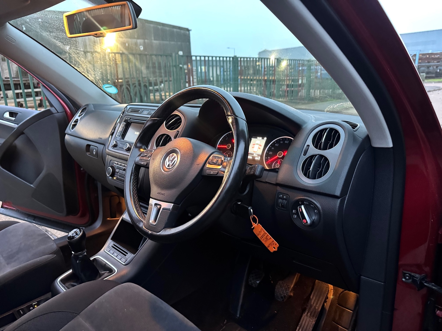 Used Volkswagen Tiguan 2014 for sale - 77006490: Photo 16