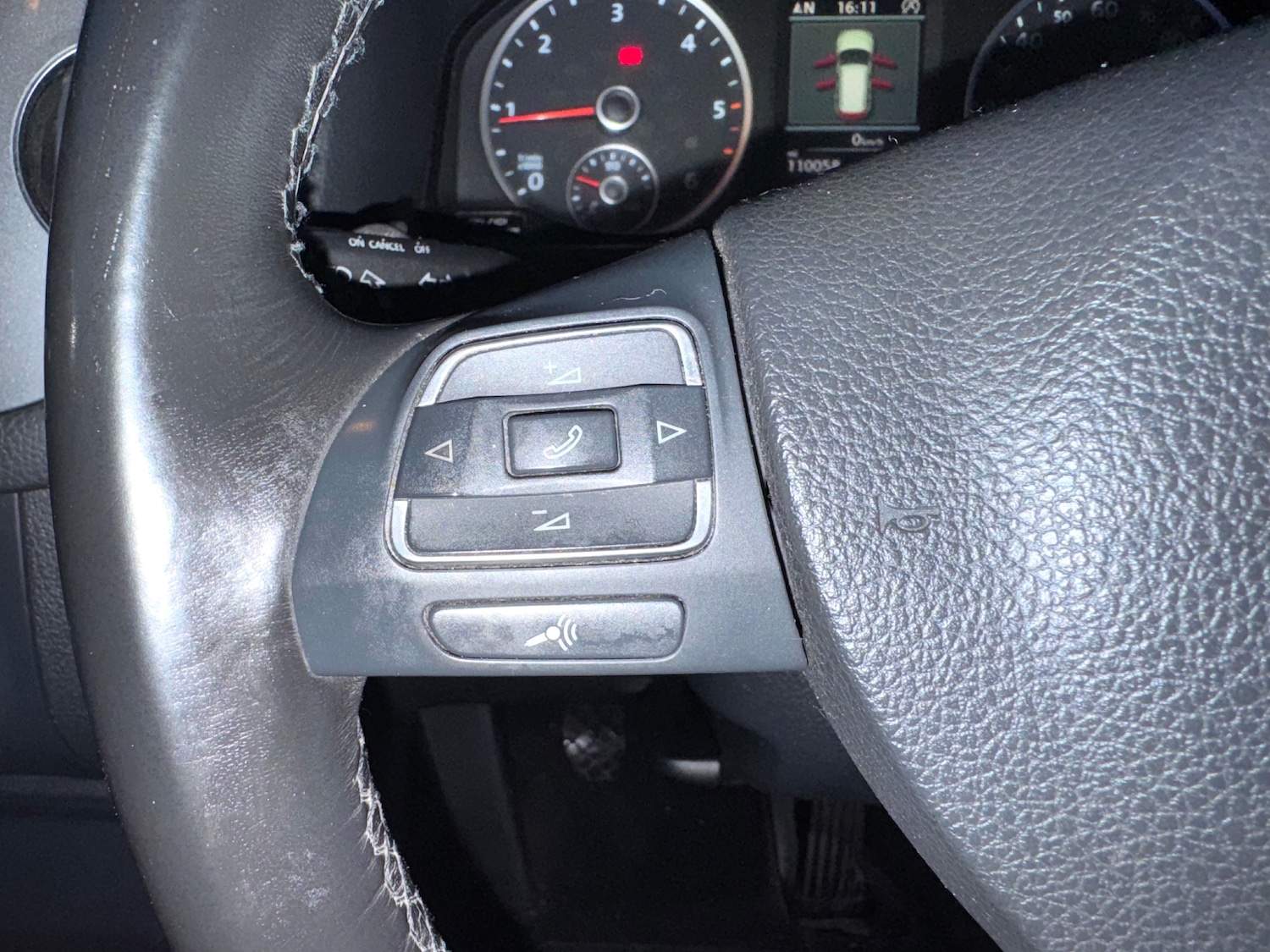 Used Volkswagen Tiguan 2014 for sale - 77006490: Photo 35