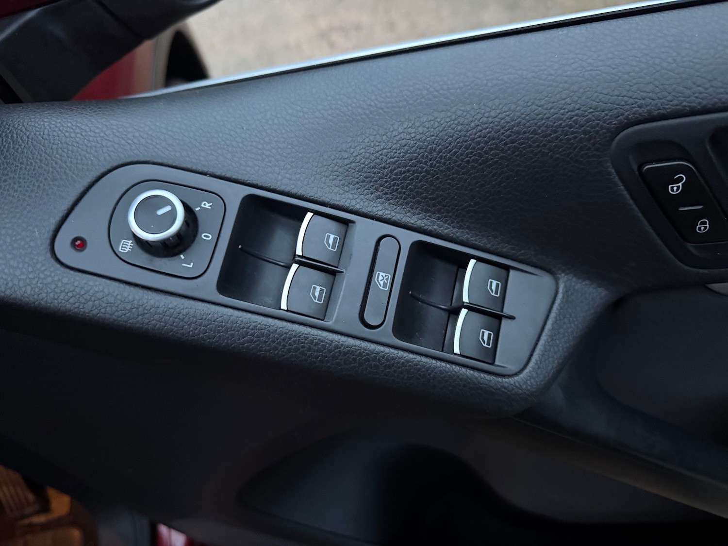 Used Volkswagen Tiguan 2014 for sale - 77006490: Photo 41