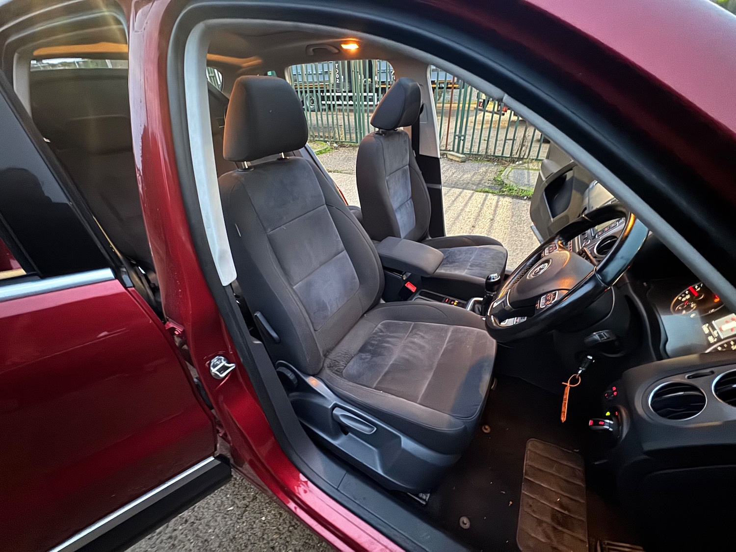 Used Volkswagen Tiguan 2014 for sale - 77006490: Photo 47