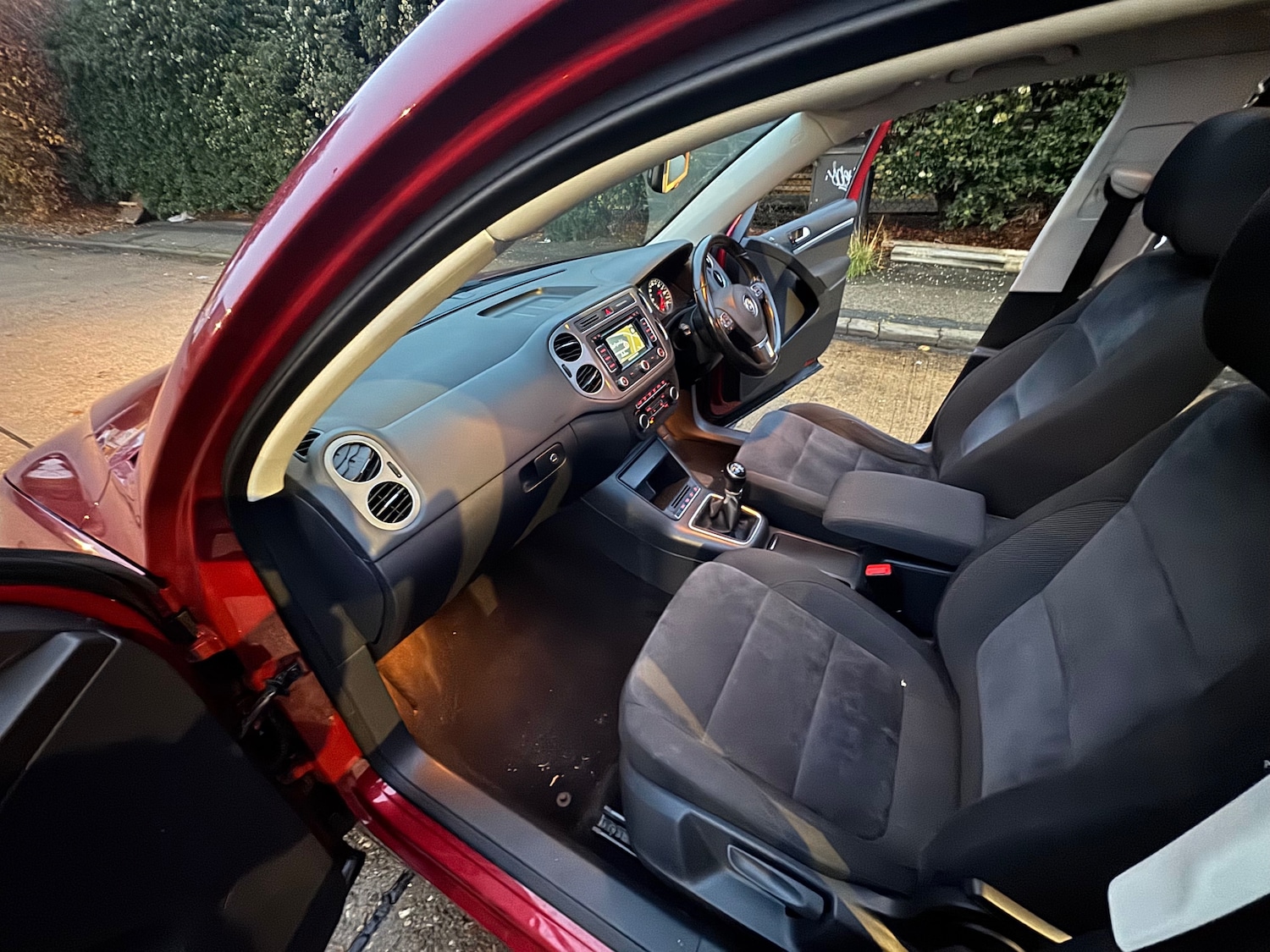 Used Volkswagen Tiguan 2014 for sale - 77006490: Photo 48