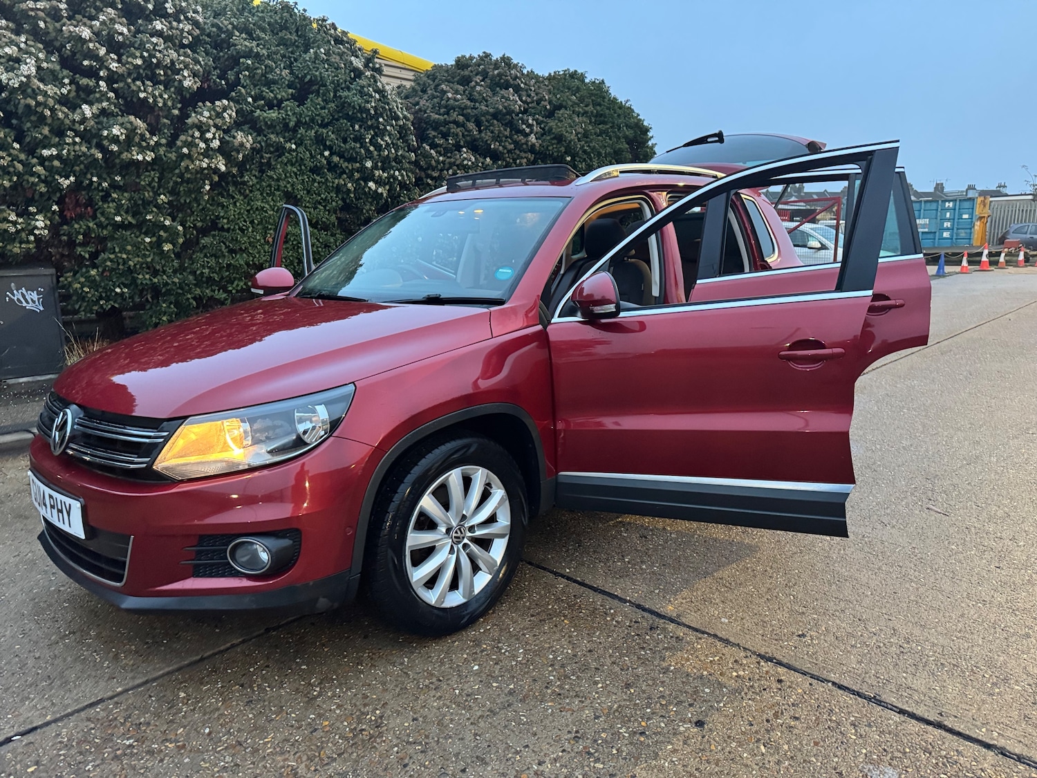 Used Volkswagen Tiguan 2014 for sale - 77006490: Photo 61