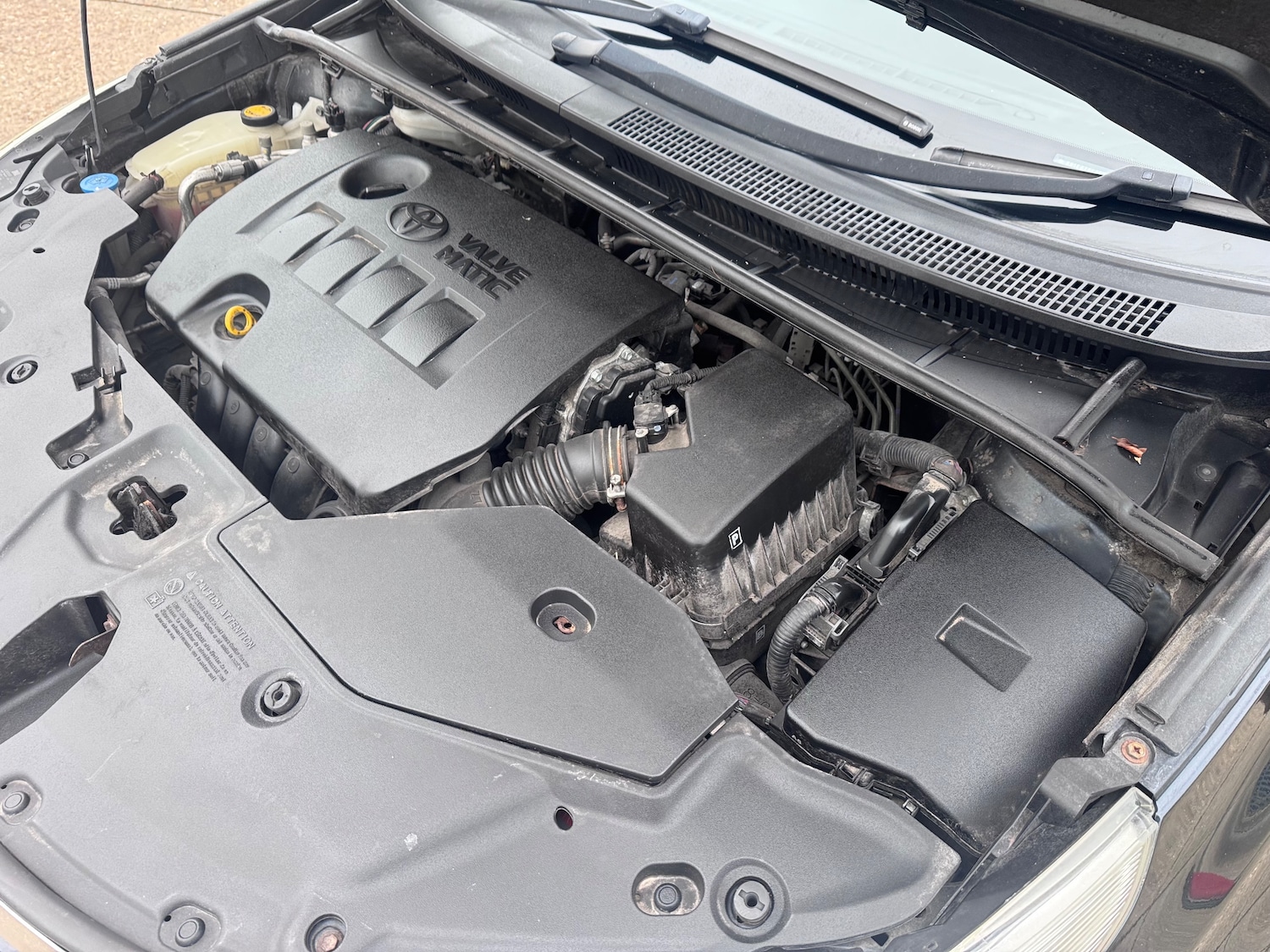 Used Toyota Avensis 2011 for sale - 77485091: Photo 31