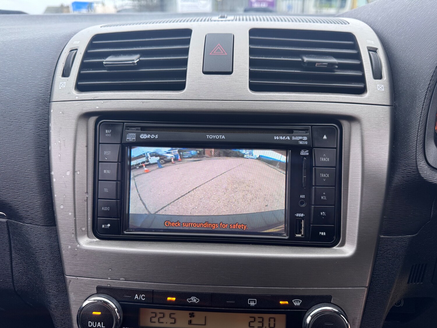 Used Toyota Avensis 2011 for sale - 77485091: Photo 38