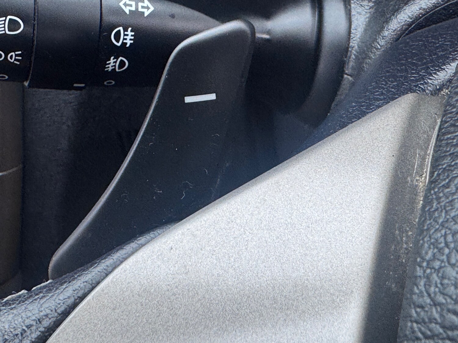 Used Toyota Avensis 2011 for sale - 77485091: Photo 44