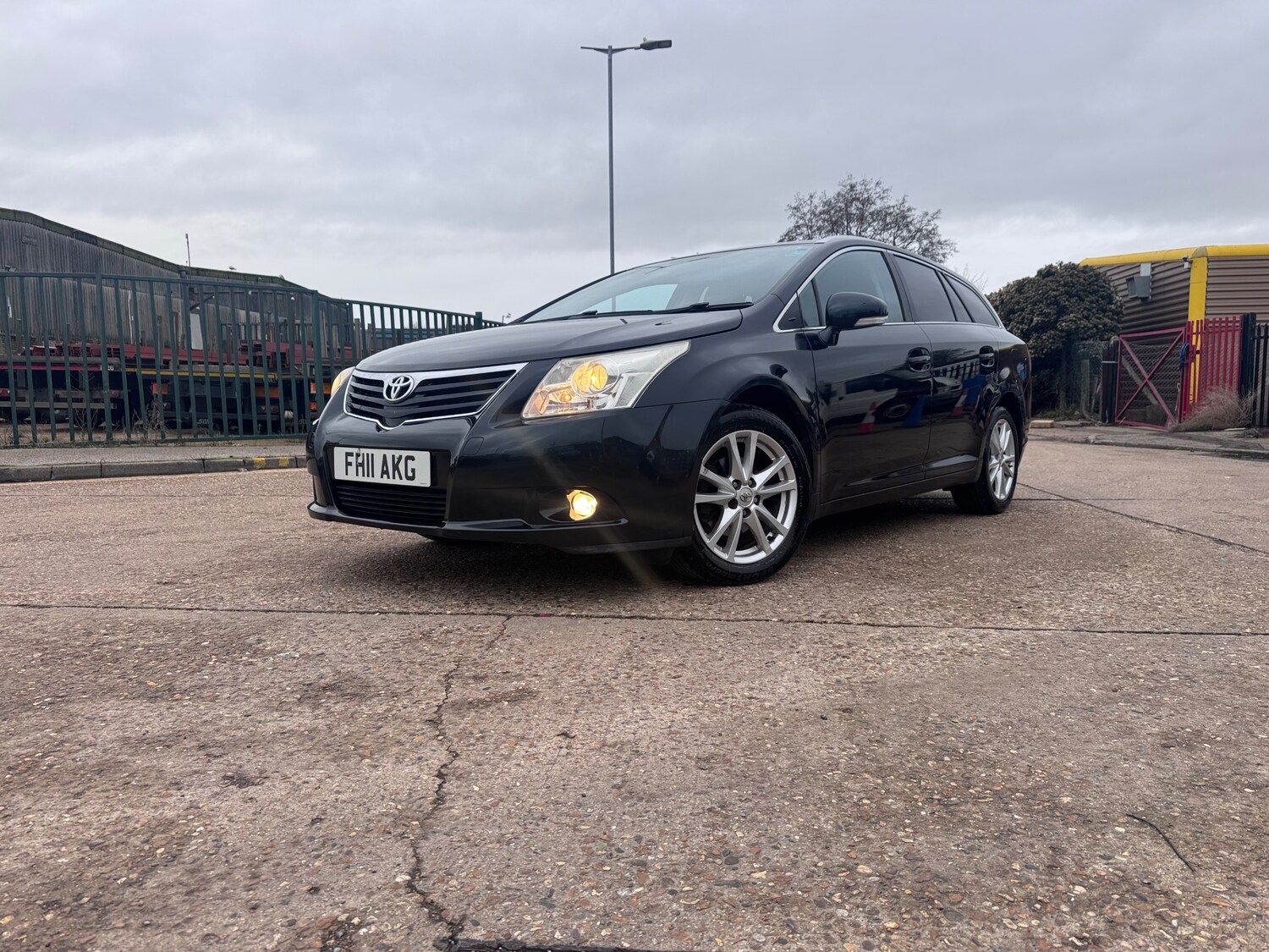 Used Toyota Avensis 2011 for sale - 77485091: Photo 60