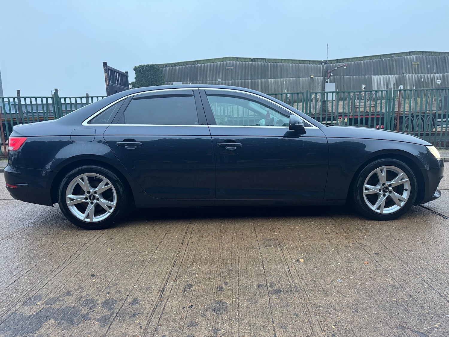 Used Audi A4 2016 for sale - 77006489: Photo 7