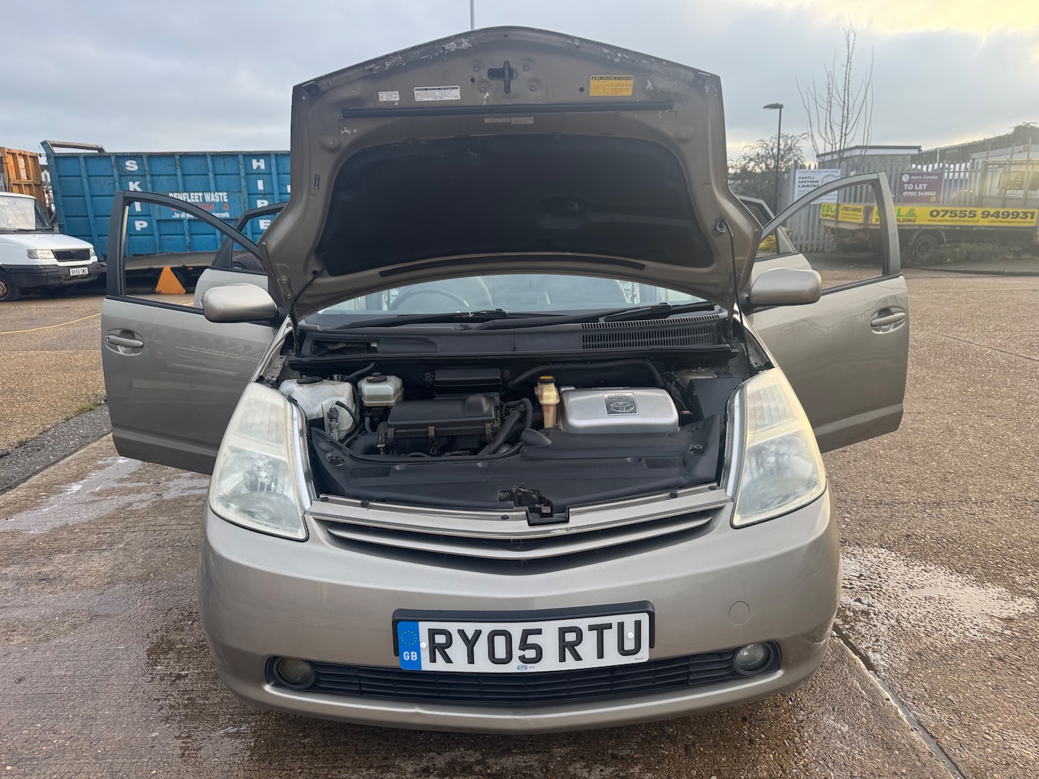 Used Toyota Prius 2005 for sale - 77239550: Photo 27