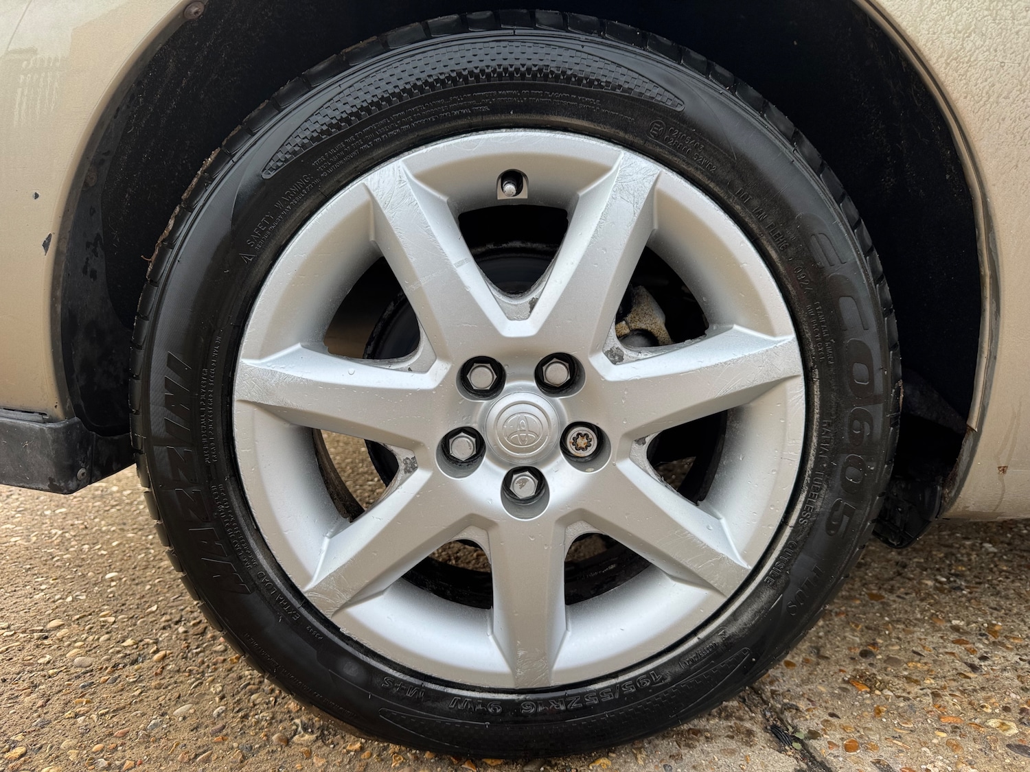 Used Toyota Prius 2005 for sale - 77239550: Photo 45