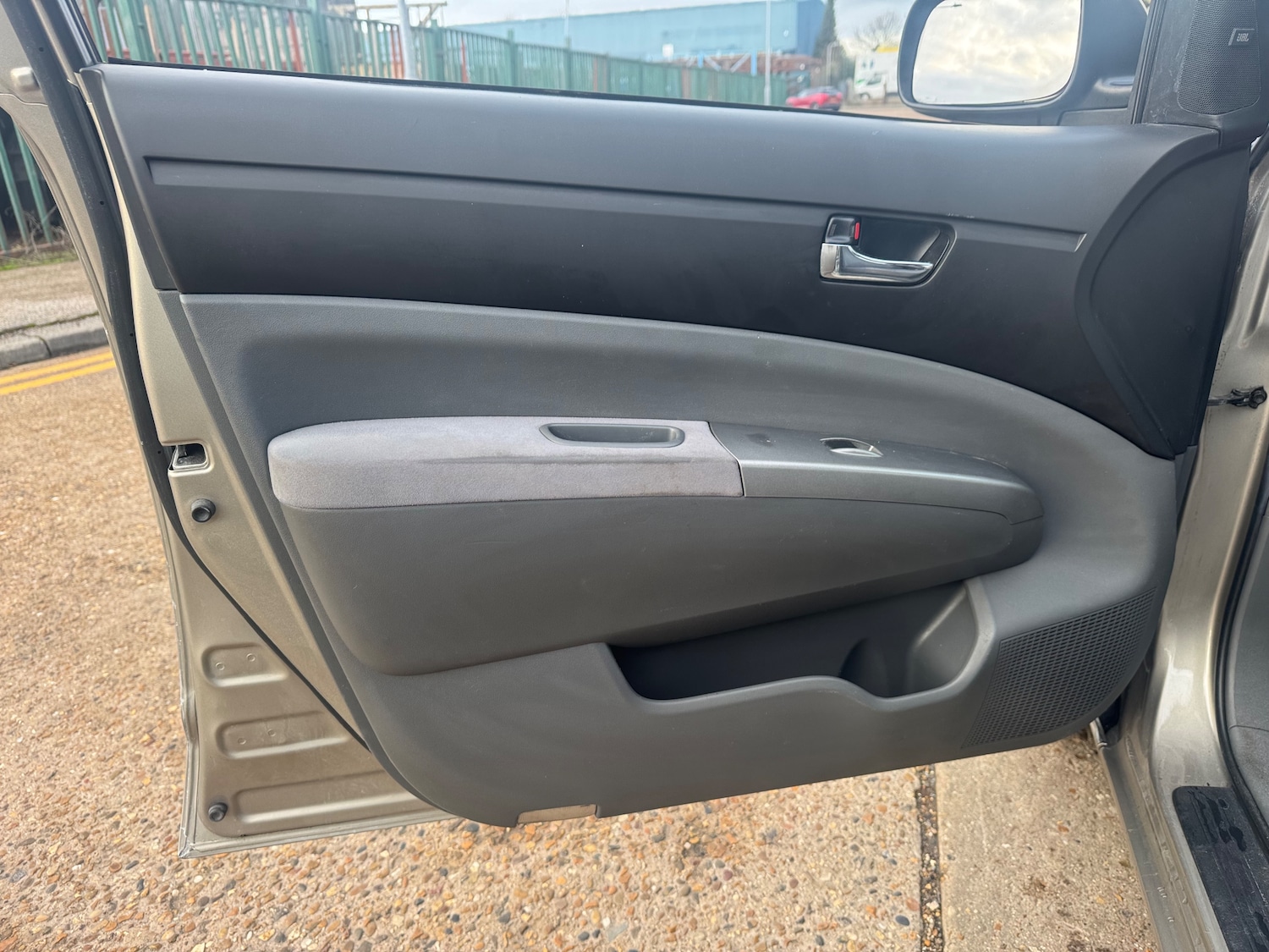 Used Toyota Prius 2005 for sale - 77239550: Photo 47