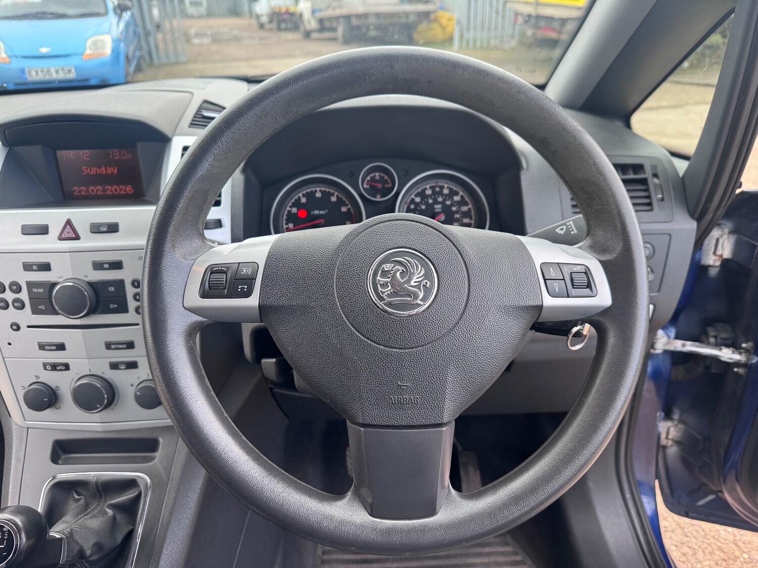 Used Vauxhall Zafira 2010 for sale - 77660477: Photo 10