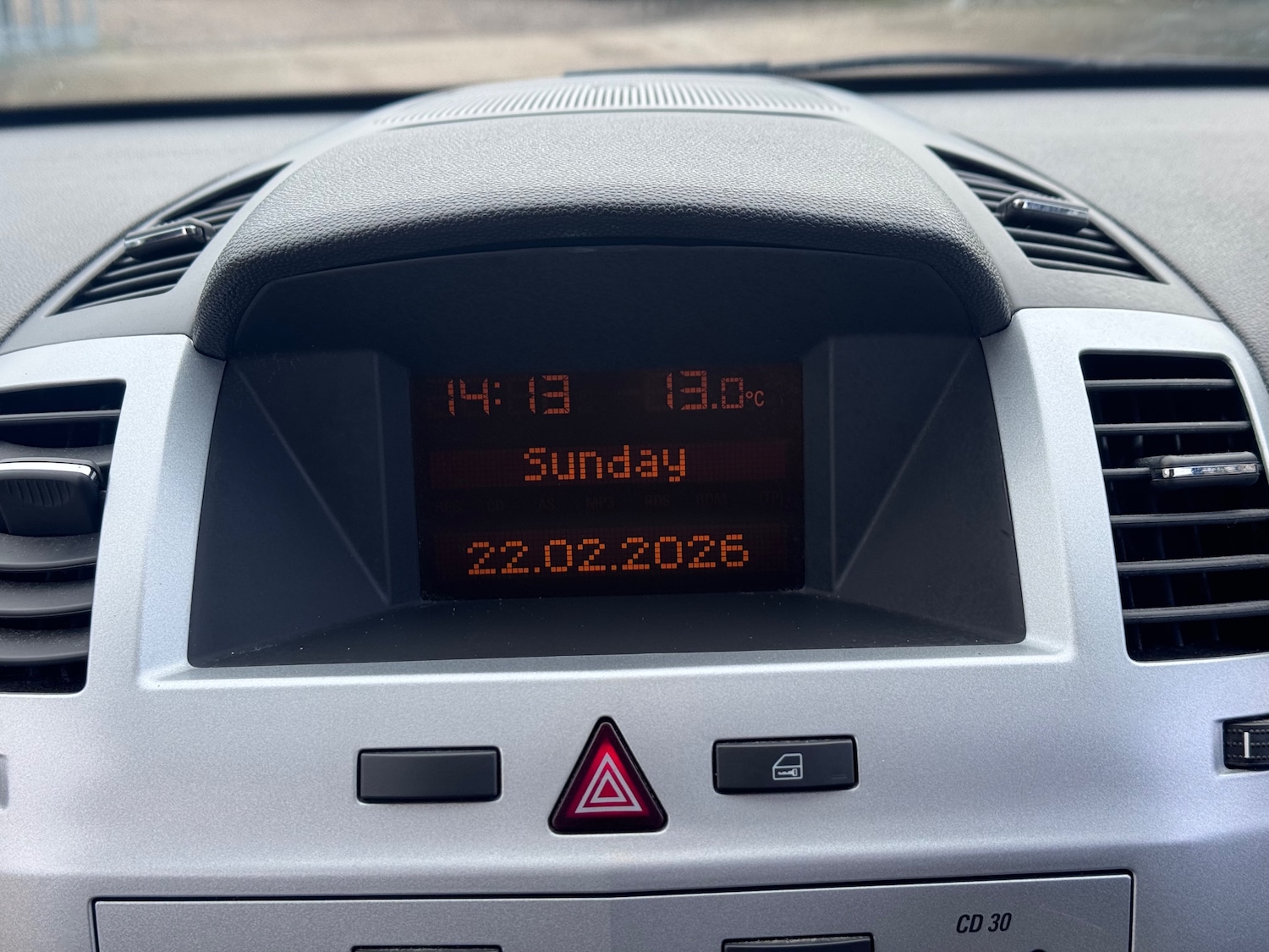 Used Vauxhall Zafira 2010 for sale - 77638301: Photo 12