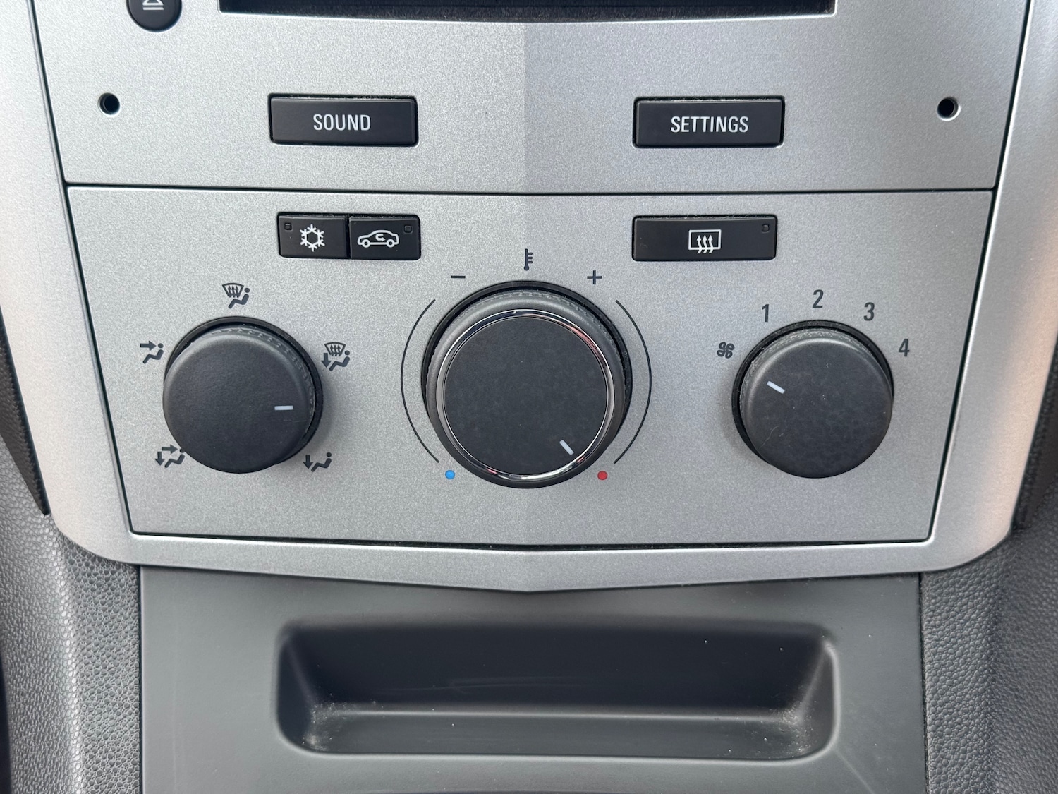 Used Vauxhall Zafira 2010 for sale - 77638301: Photo 14