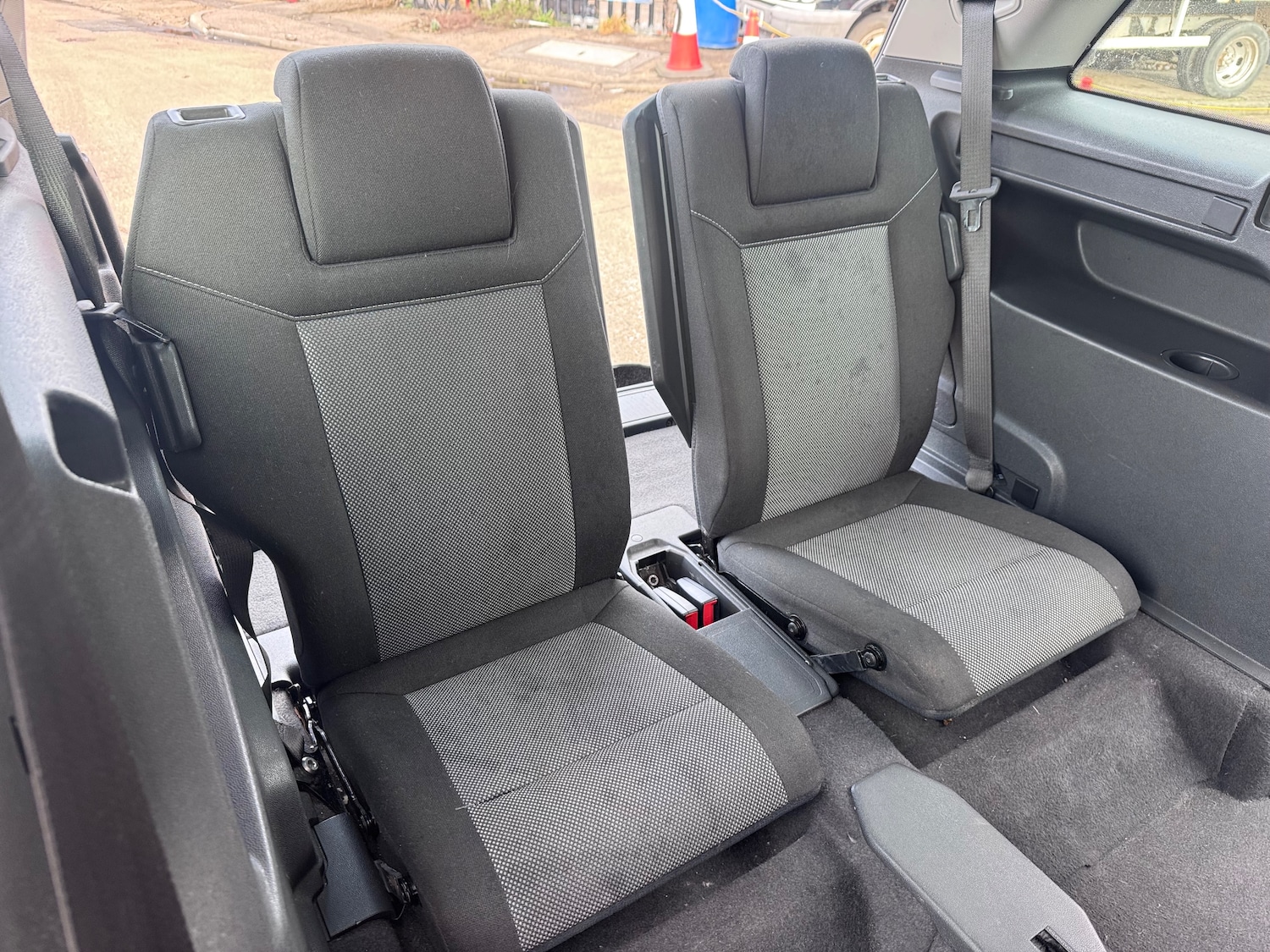 Used Vauxhall Zafira 2010 for sale - 77638301: Photo 23