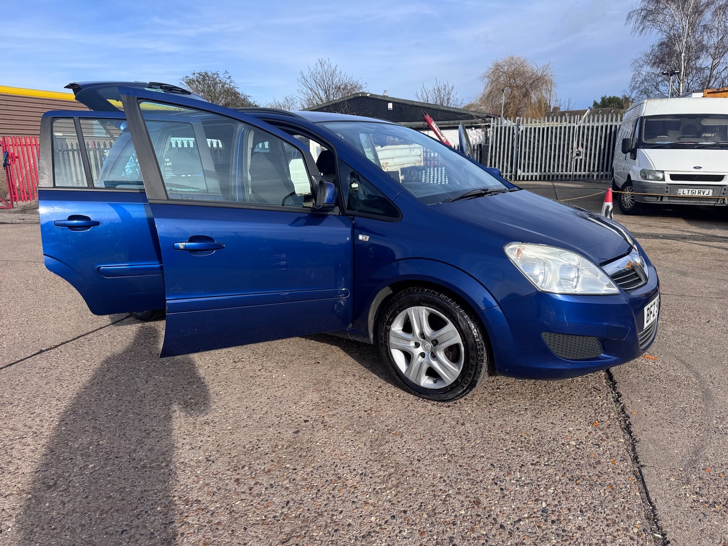Used Vauxhall Zafira 2010 for sale - 77638301: Photo 68