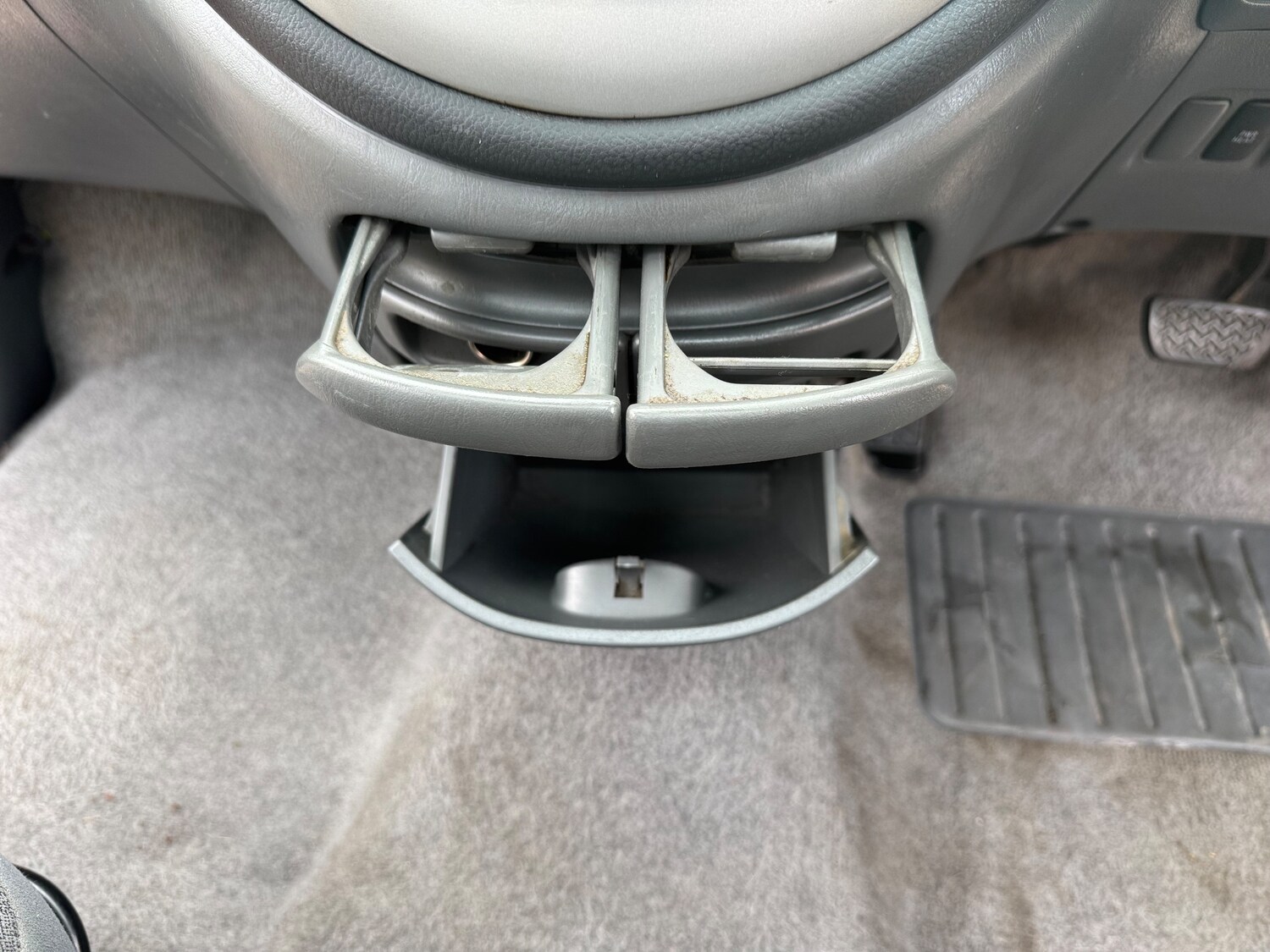 Used Toyota Previa 2004 for sale - 77006505: Photo 39