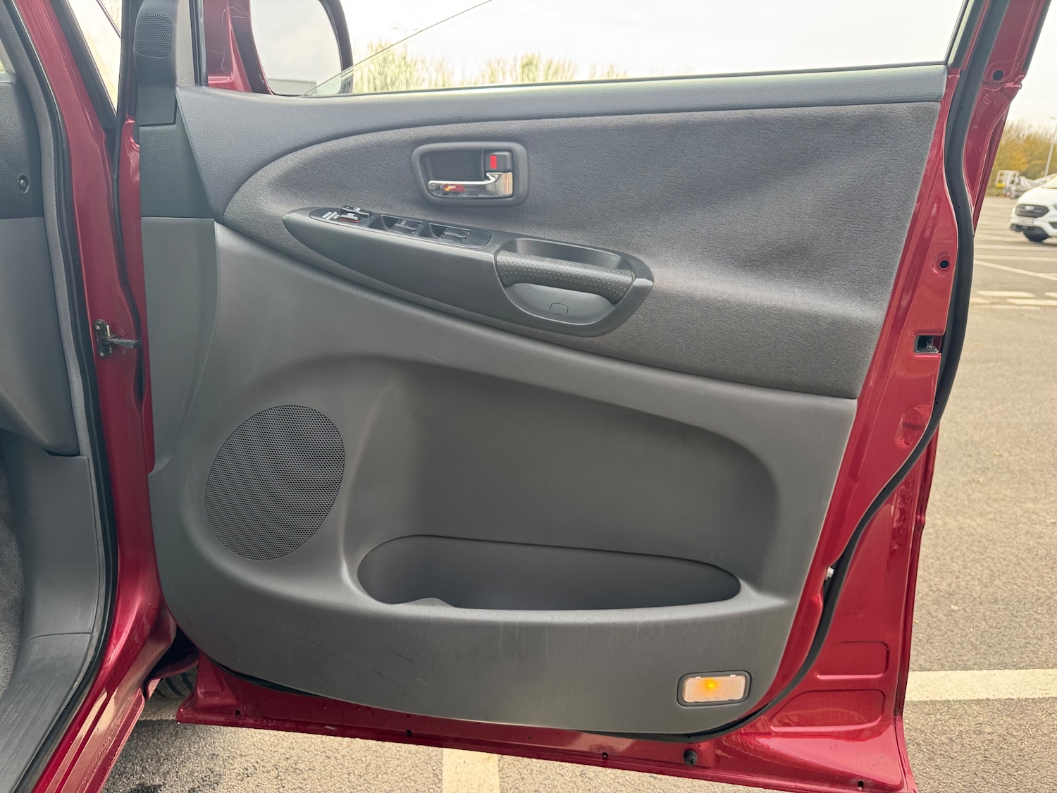 Used Toyota Previa 2004 for sale - 77006505: Photo 48