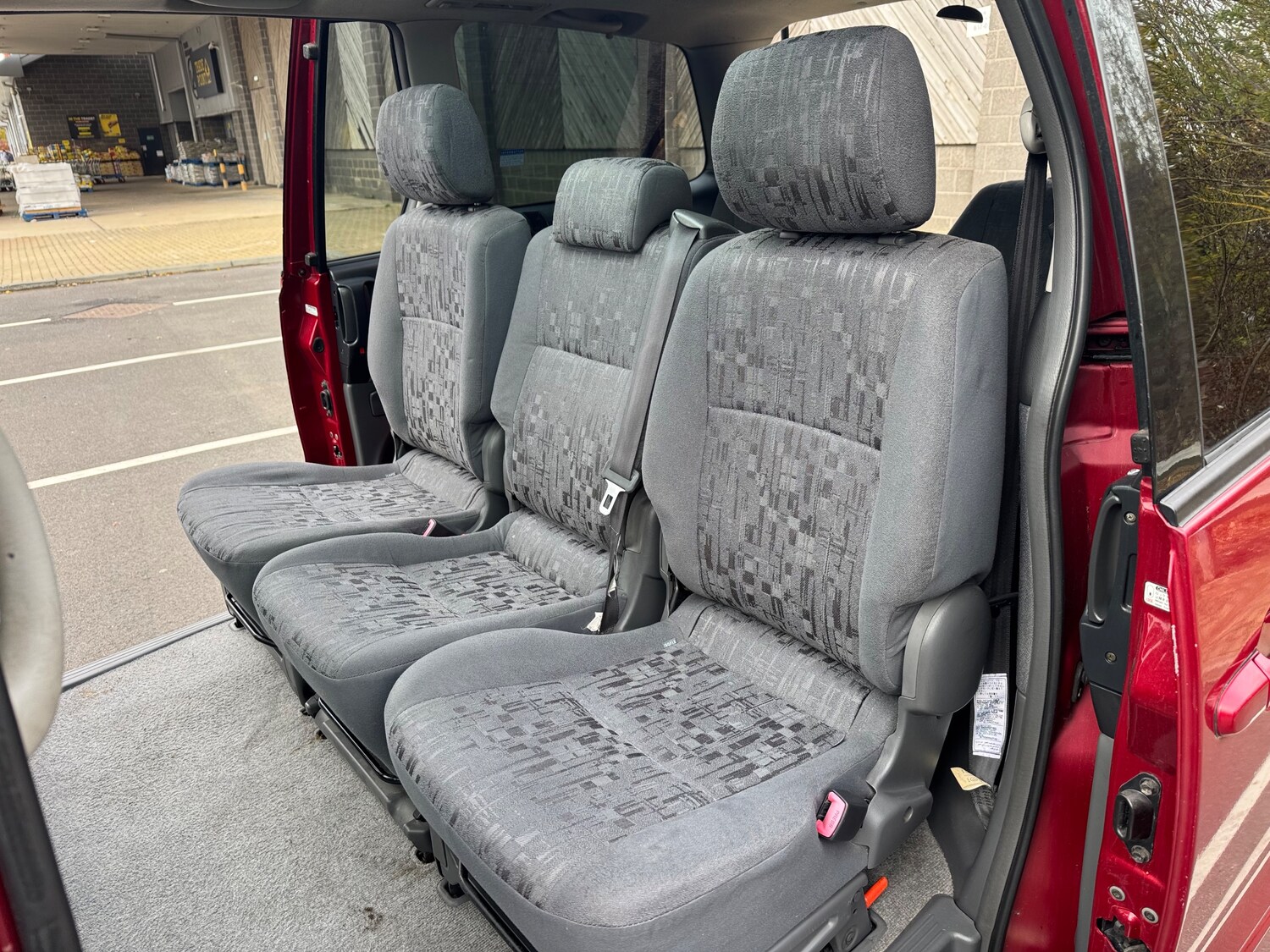 Used Toyota Previa 2004 for sale - 77006505: Photo 50