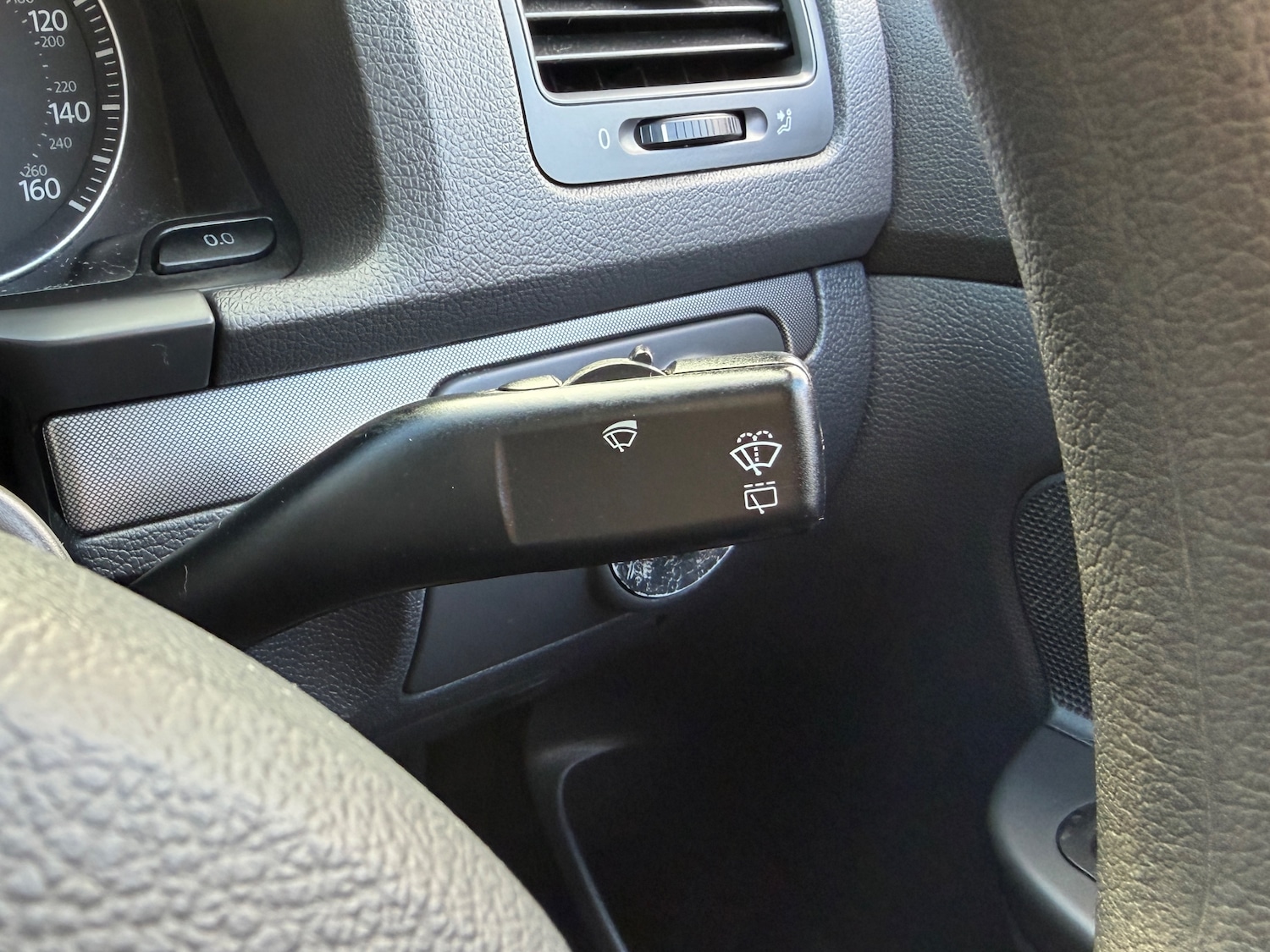 Used Volkswagen Golf 2004 for sale - 77006481: Photo 15