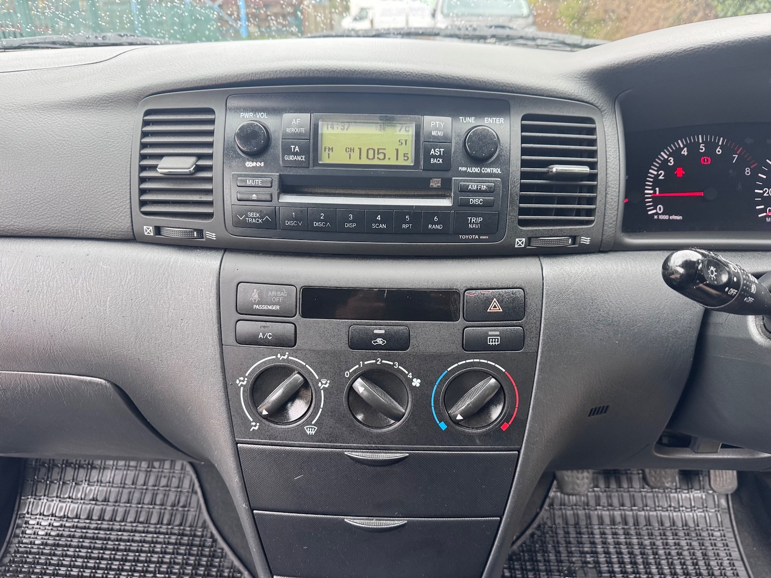 Used Toyota Corolla 2005 for sale - 78063575: Photo 12