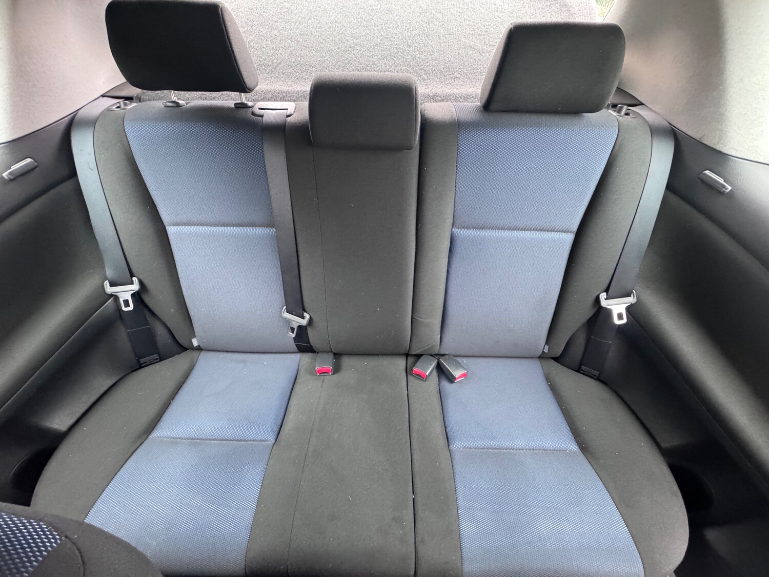 Used Toyota Corolla 2005 for sale - 78063575: Photo 52