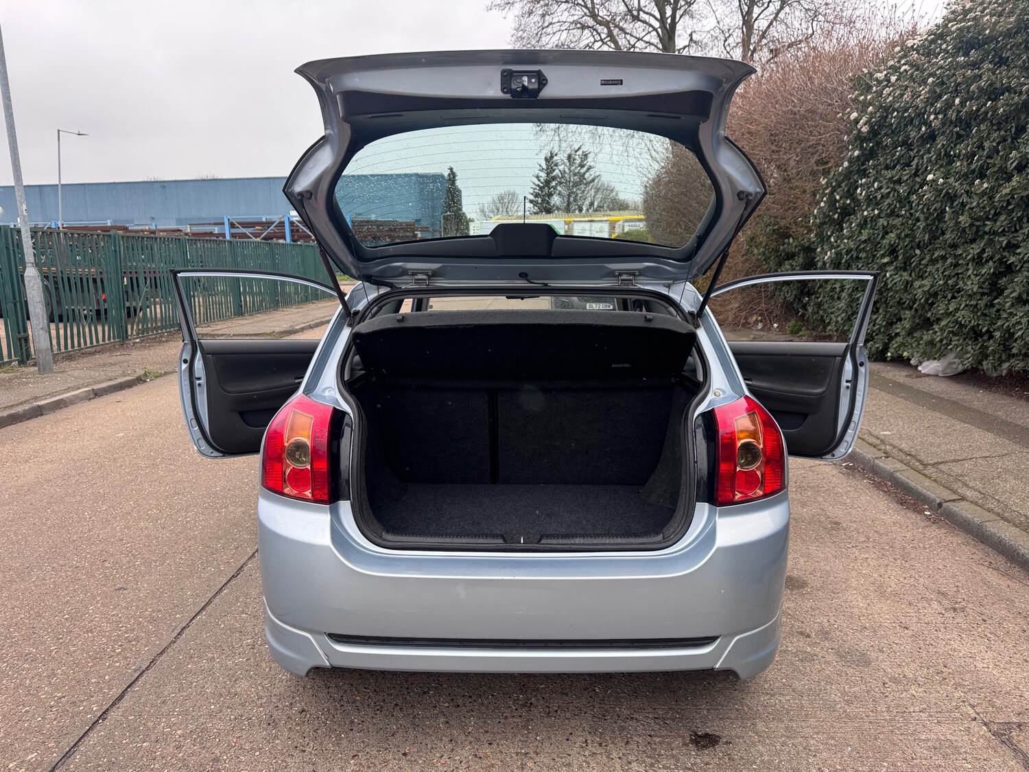 Used Toyota Corolla 2005 for sale - 78063575: Photo 62