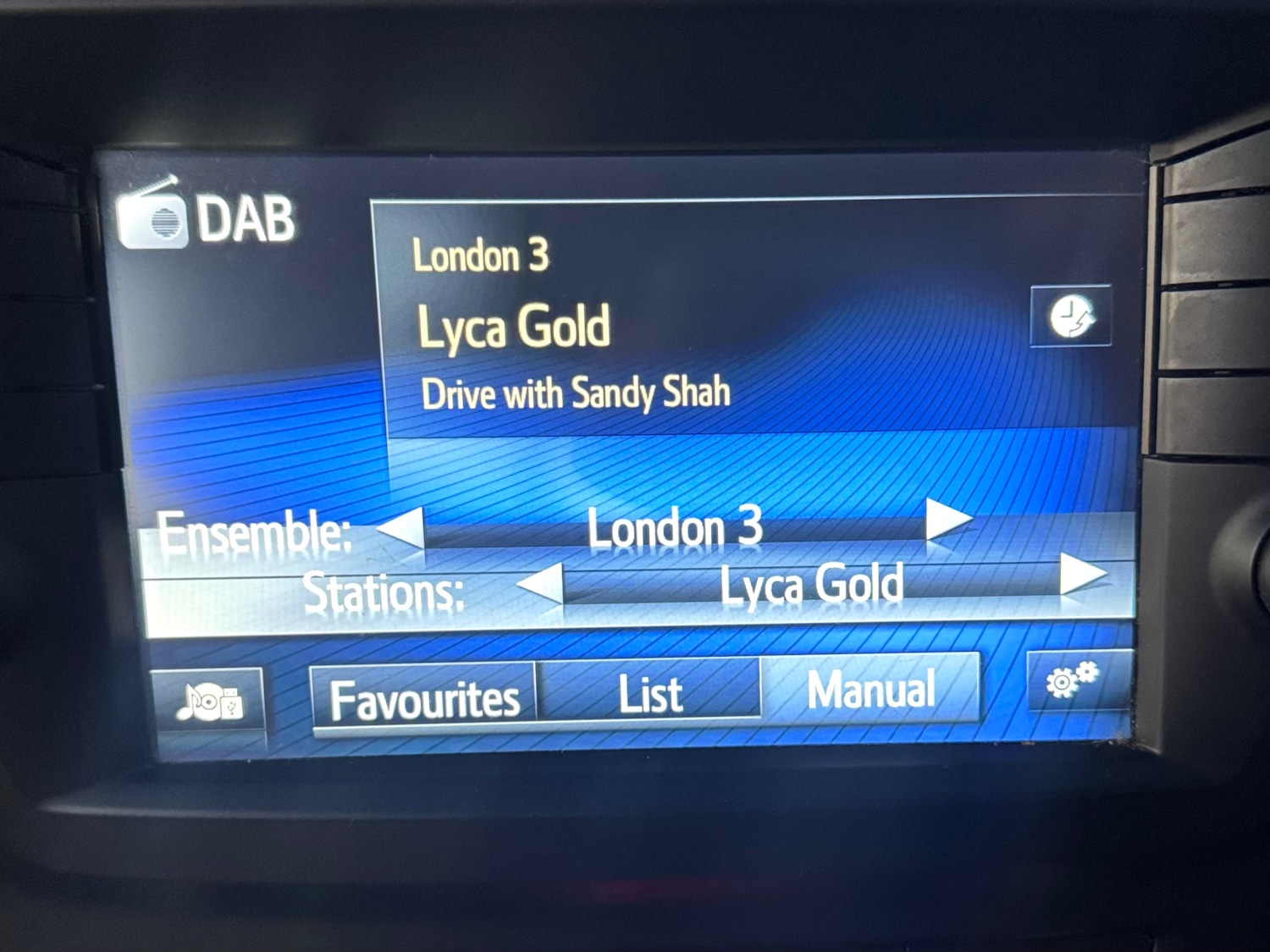 Used Toyota Avensis 2018 for sale - 77006422: Photo 39