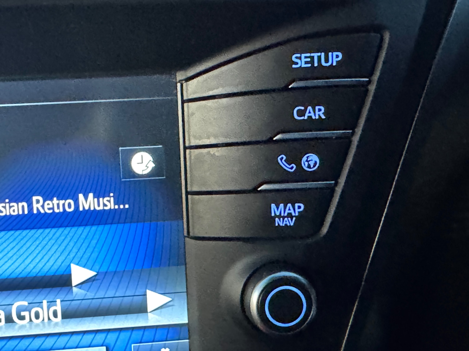 Used Toyota Avensis 2018 for sale - 77006422: Photo 42