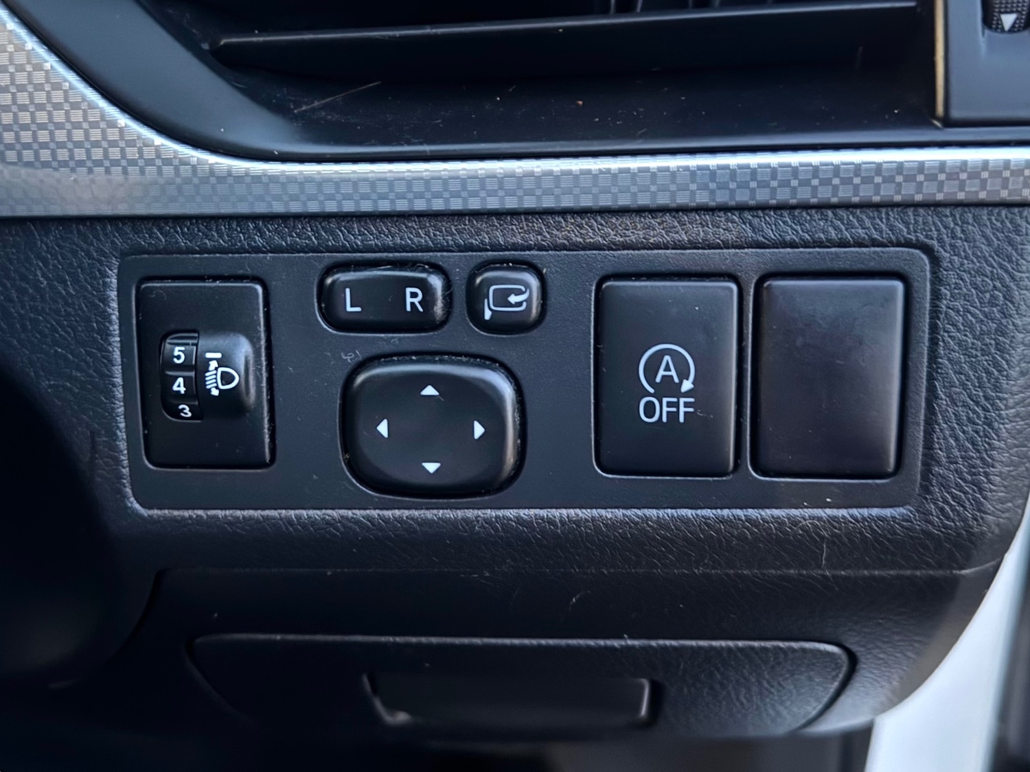 Used Toyota Avensis 2018 for sale - 77006422: Photo 47