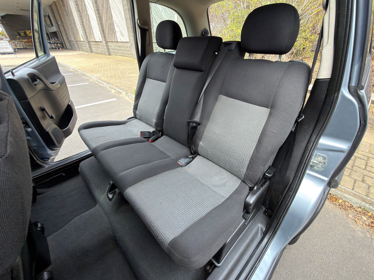 Used Vauxhall Zafira 2004 for sale - 77006479: Photo 27