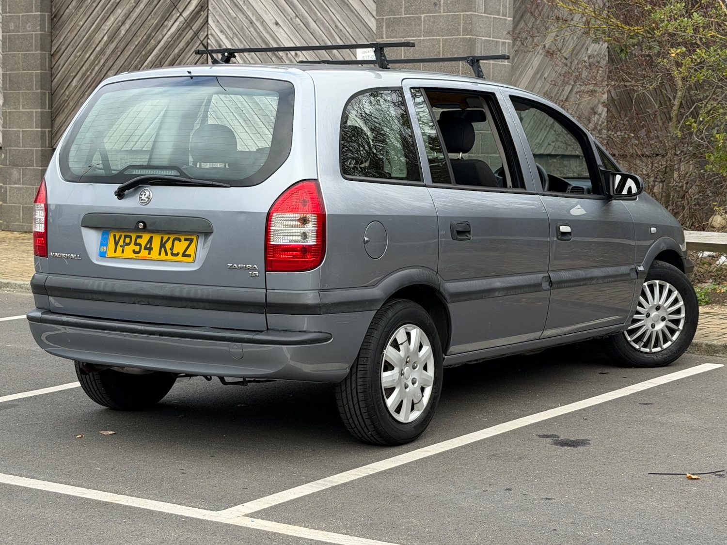 Used Vauxhall Zafira 2004 for sale - 77006479: Photo 3