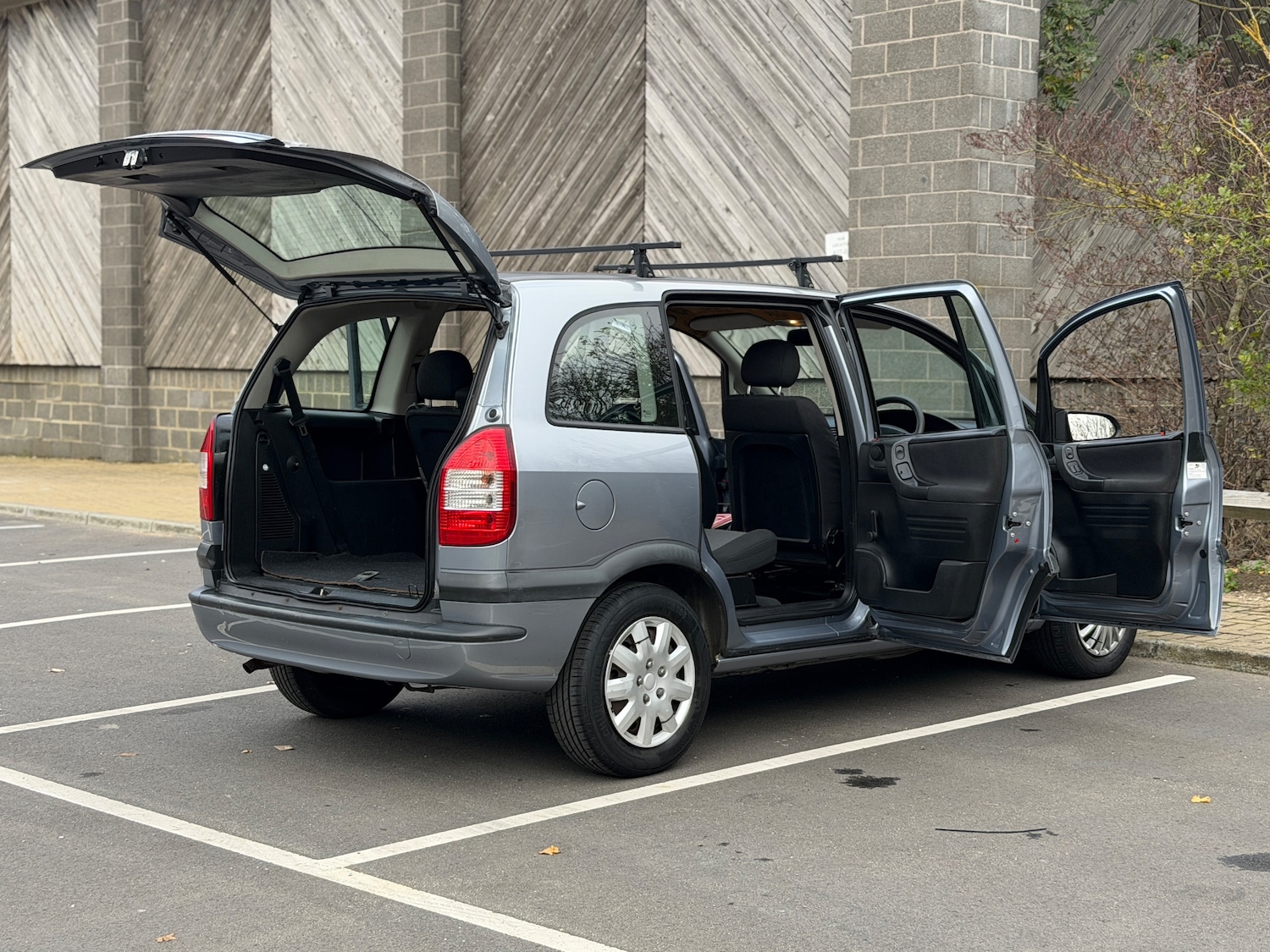 Used Vauxhall Zafira 2004 for sale - 77006479: Photo 44