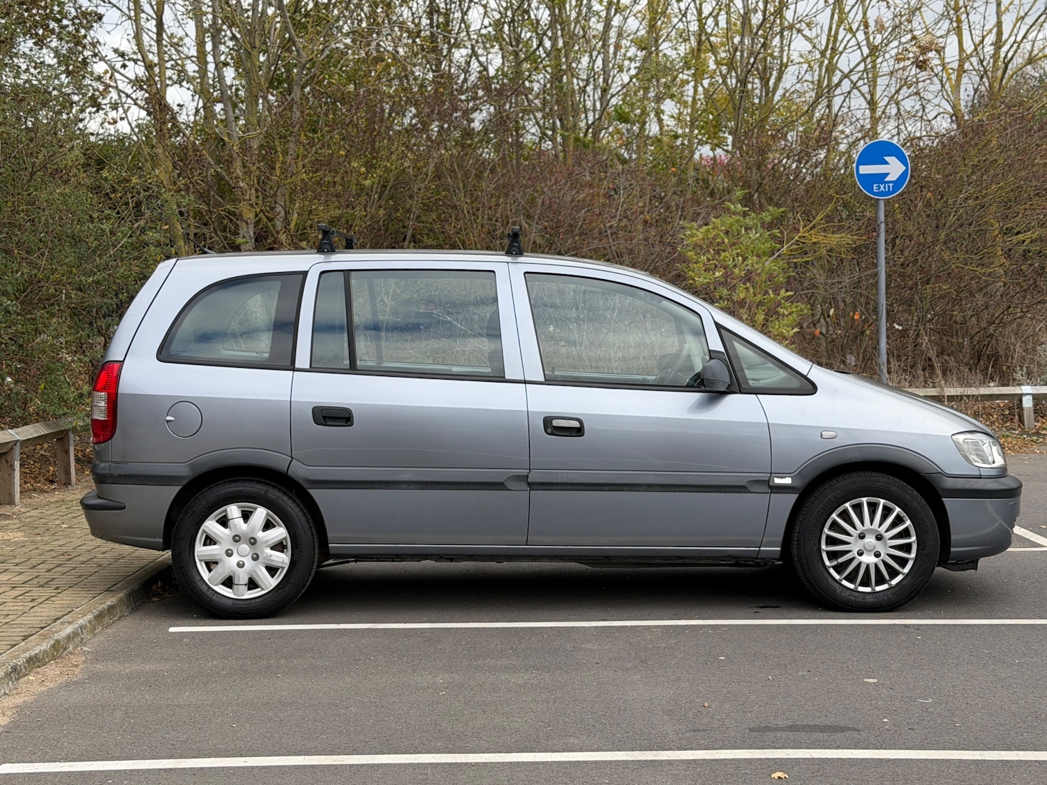 Used Vauxhall Zafira 2004 for sale - 77006479: Photo 9