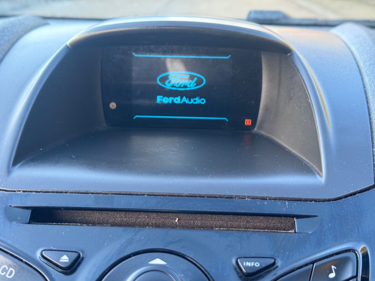 Used Ford Fiesta 2014 for sale - 78036887: Photo 44