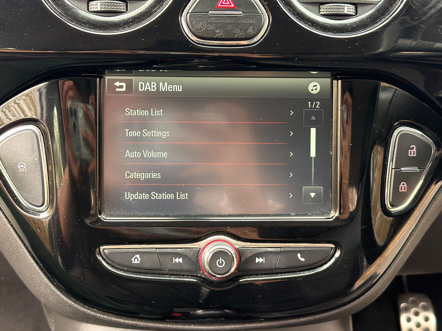 Used Vauxhall ADAM 2017 for sale - 77006472: Photo 30