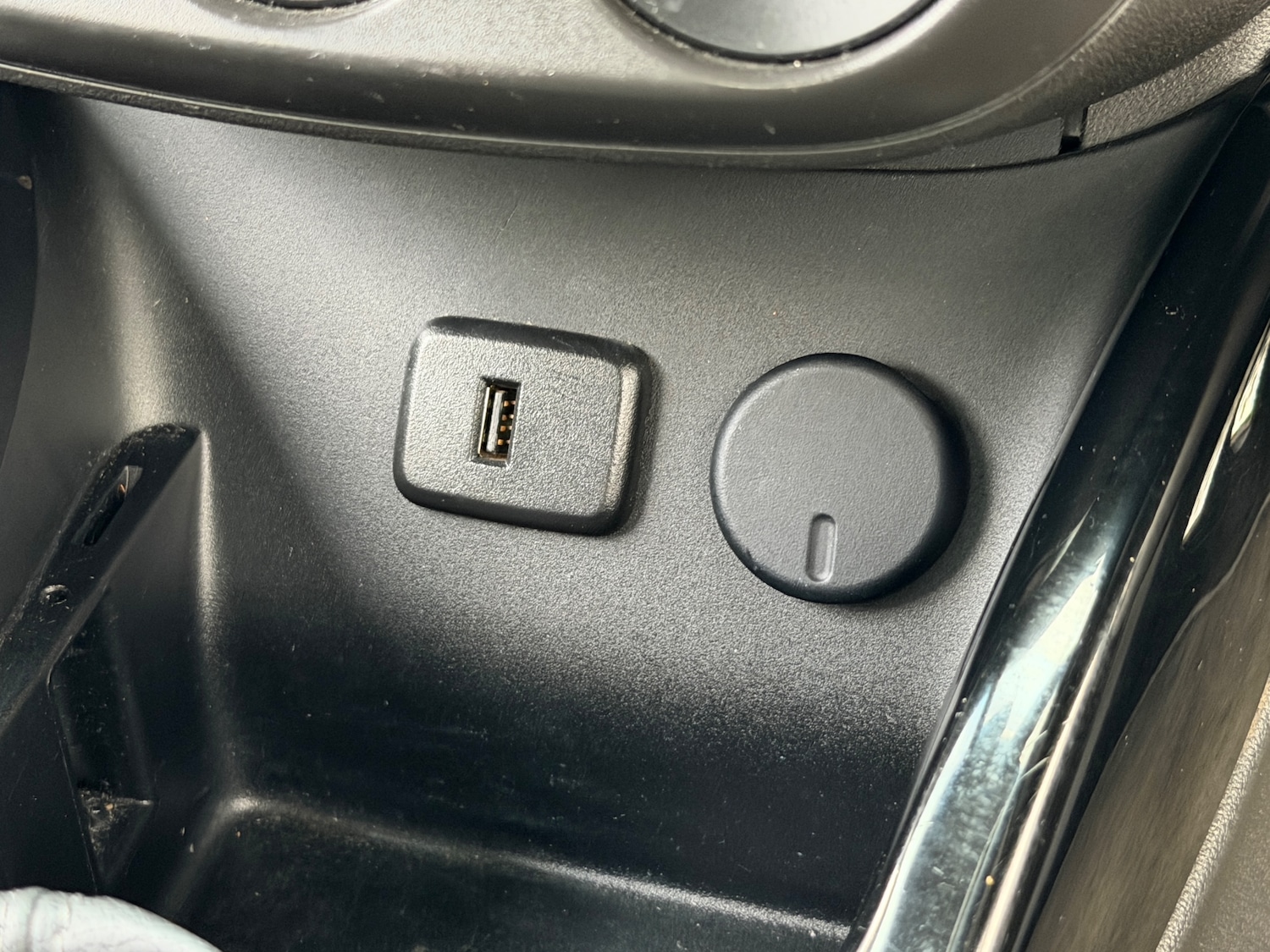 Used Vauxhall ADAM 2017 for sale - 77006472: Photo 36