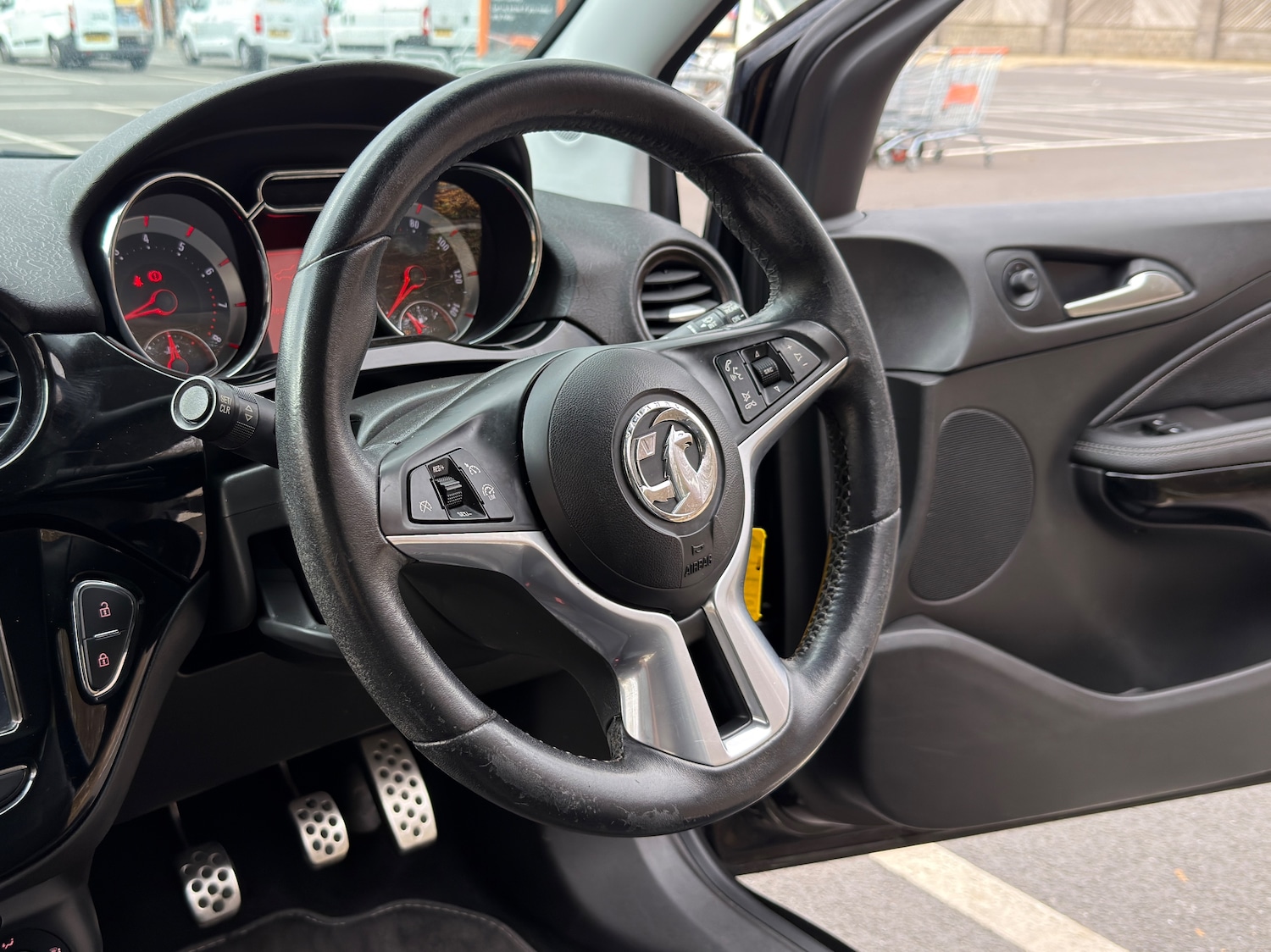 Used Vauxhall ADAM 2017 for sale - 77006472: Photo 40