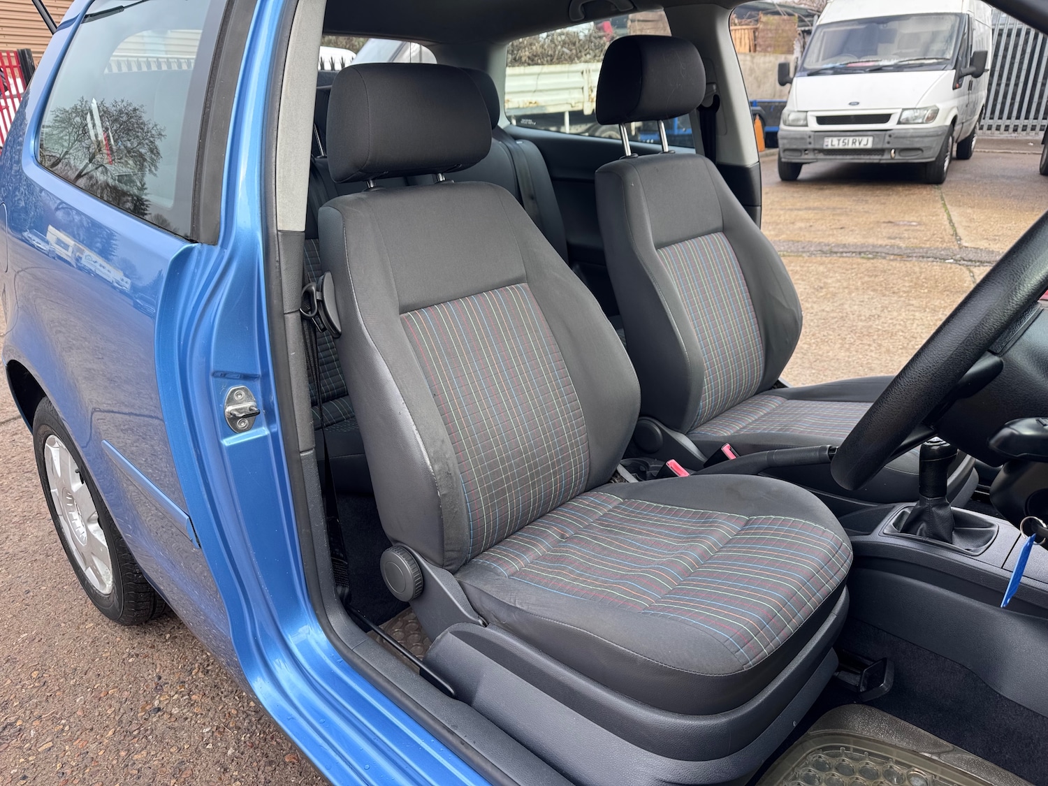 Used Volkswagen Polo 2005 for sale - 77373143: Photo 20