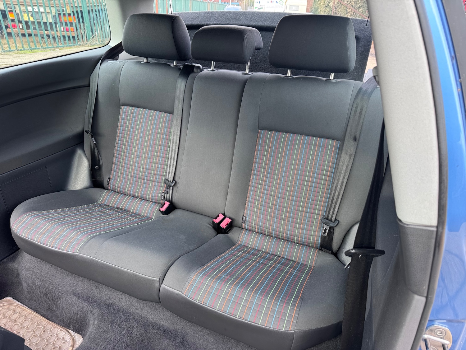 Used Volkswagen Polo 2005 for sale - 77373143: Photo 27