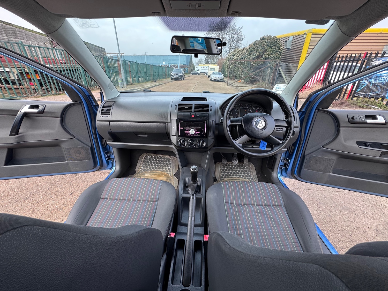 Used Volkswagen Polo 2005 for sale - 77373143: Photo 34