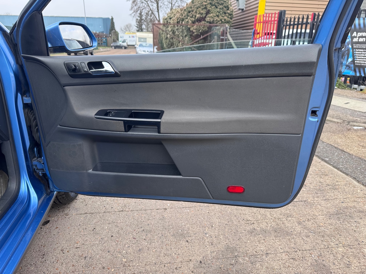 Used Volkswagen Polo 2005 for sale - 77373143: Photo 46