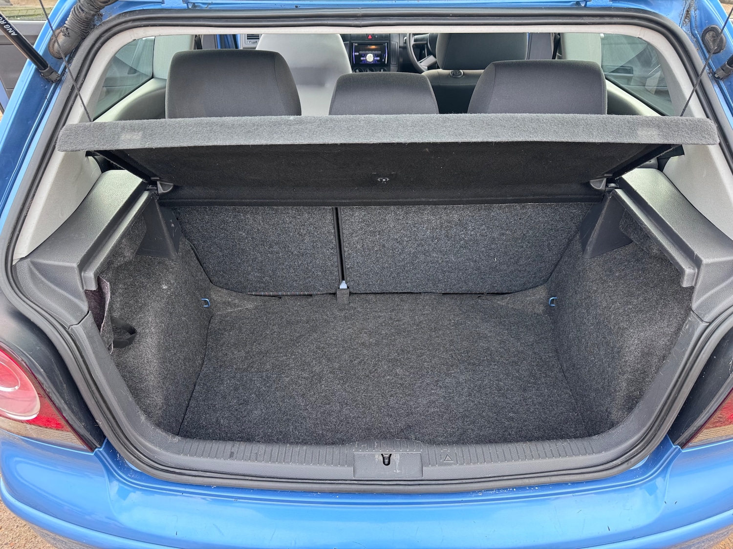 Used Volkswagen Polo 2005 for sale - 77373143: Photo 47