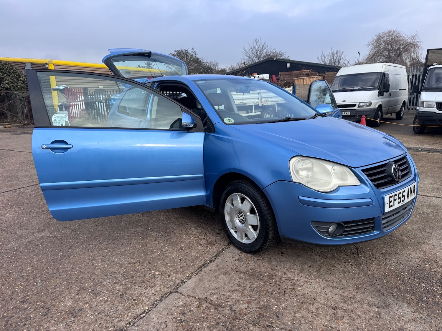 Used Volkswagen Polo 2005 for sale - 77373143: Photo 56