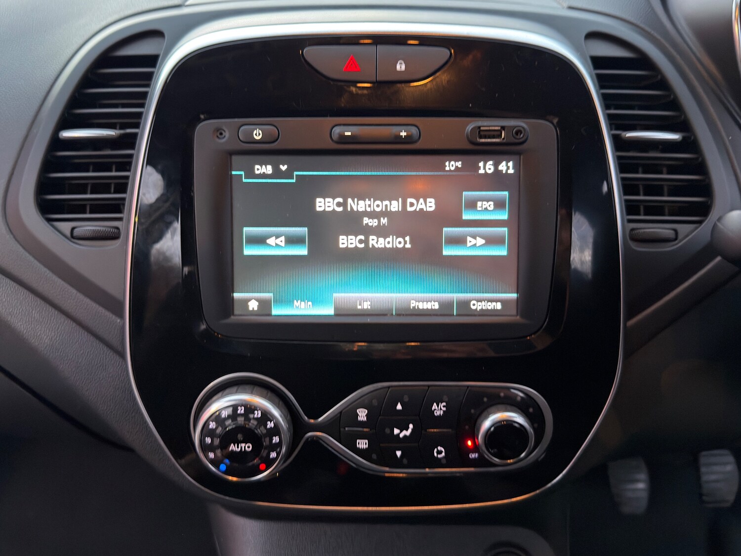 Used Renault Captur 2018 for sale - 77006464: Photo 11