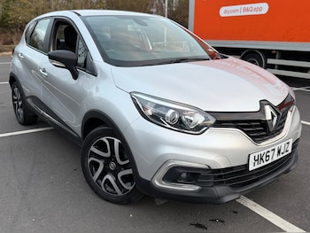 Used Renault Captur 2018 for sale - 77006464: Photo