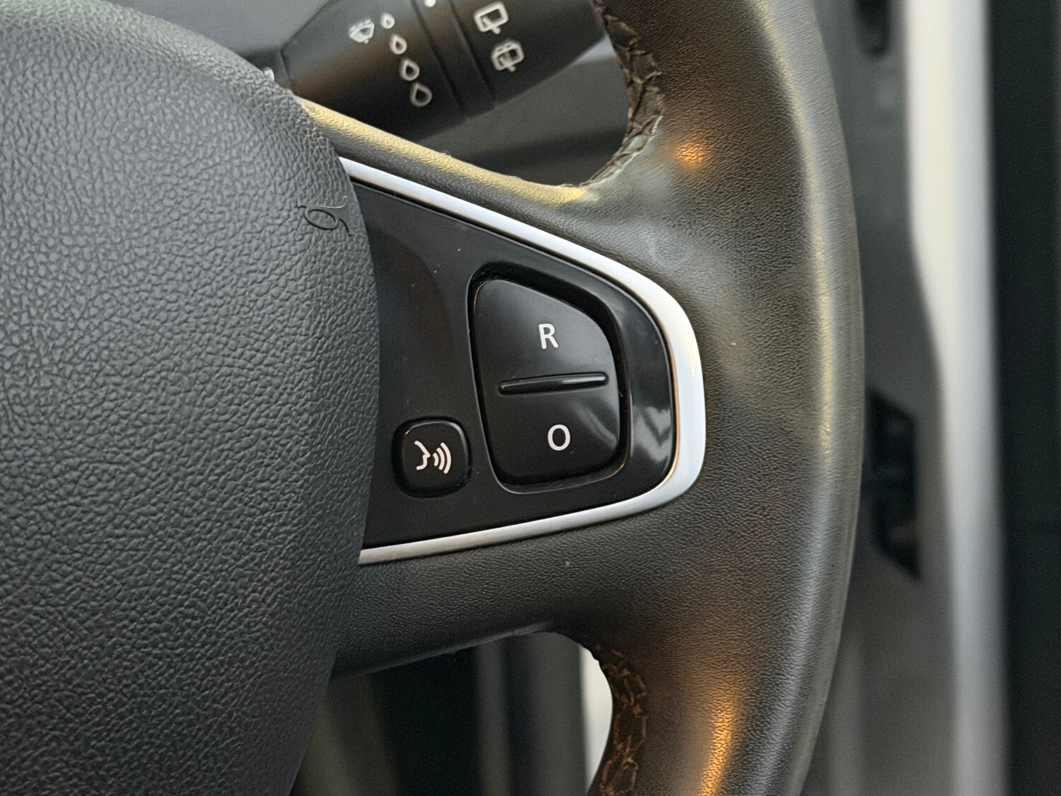 Used Renault Captur 2018 for sale - 77006464: Photo 32